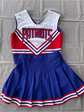 Varsity Vintage Cheerleading Uniform Patriots Adult Small Red, Blue, White  GUC